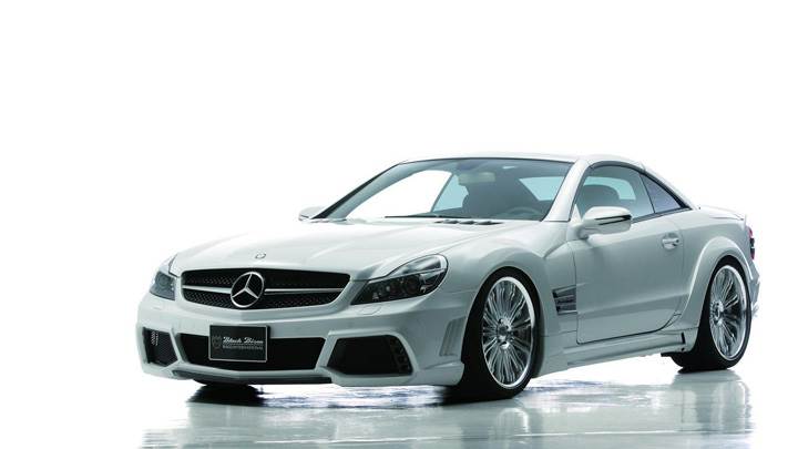 Front Side Pose Of Wald Mercedes-Benz R230 Black Bison Edition In White